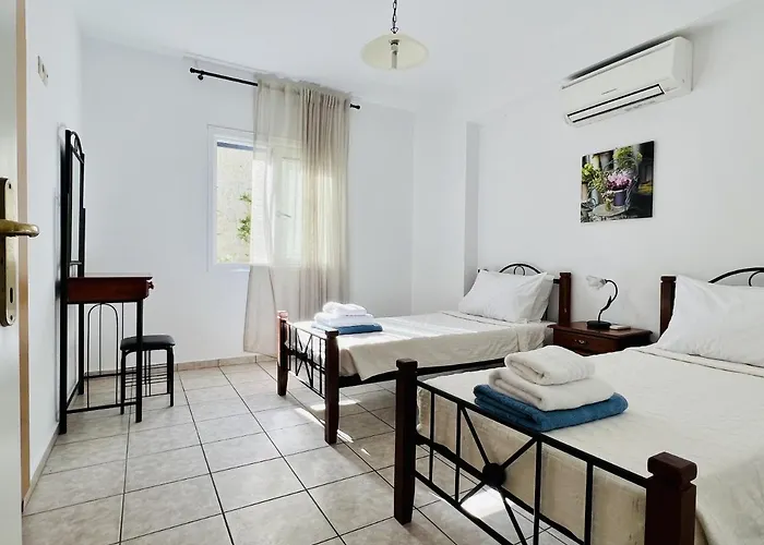 Hephaestus Kefalonia * Spartia (Kefalonia)