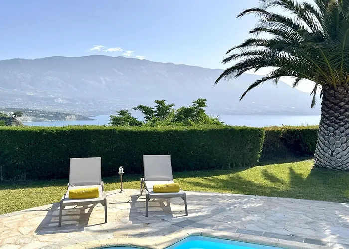 Hephaestus Kefalonia Villa *